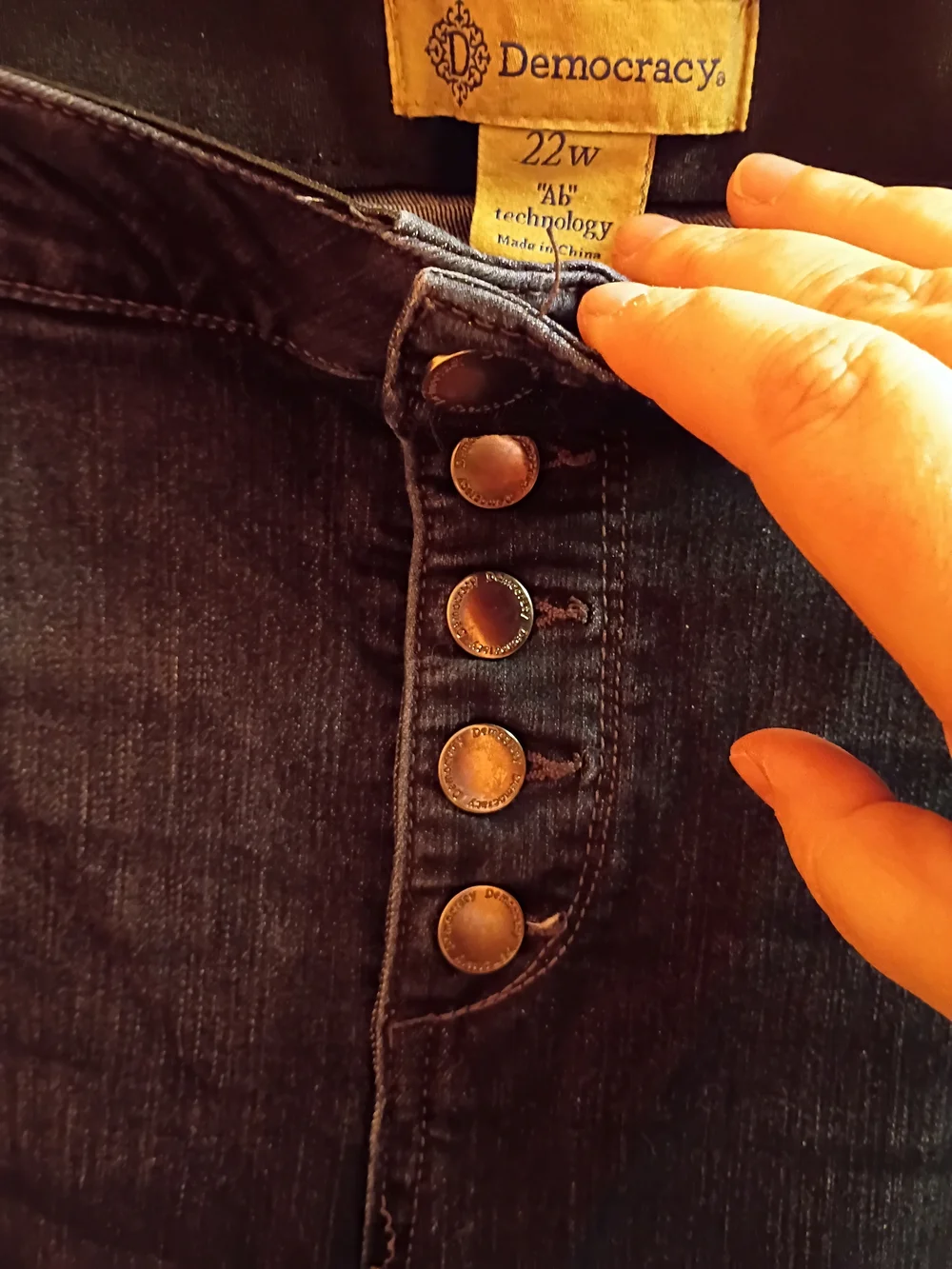 💙Democracy Dark Blue High-Rise Button-Fly Cropped Jeans Size 22W💙 - Picture 2 of 5
